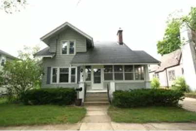 107  Clarence St, Fort Atkinson, WI 53538 - Photo 1