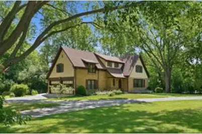 950  Terrace Dr, Elm Grove, WI 53122 - Photo 1
