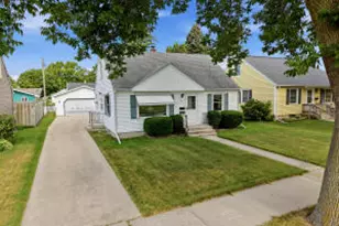 2520 S 12th St, Sheboygan, WI 53081 - Photo 1