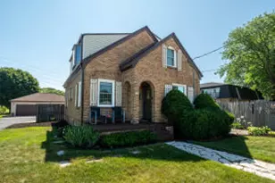 4270 S Nicholson Ave, Saint Francis, WI 53235 - Photo 1