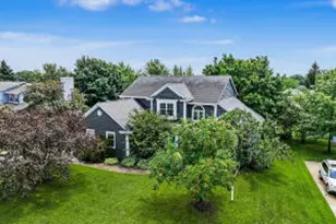 N51W16945 Fair Oak Pkwy, Menomonee Falls, WI 53051 - Photo 1