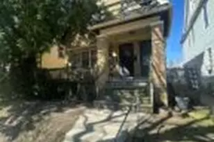 3717 N Port Washington Ave, Milwaukee, WI 53212 - Photo 1