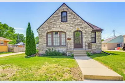 4359 N 82nd St, Milwaukee, WI 53222 - Photo 1