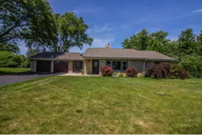 N80W16102  Rainbow Dr, Menomonee Falls, WI 53051 - Photo 1