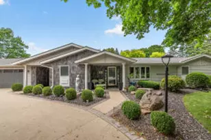 3624 Kettle Round St, Barton, WI 53095 - Photo 1