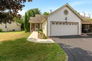 317 E Antoine Dr, Port Washington, WI 53074 - Photo 1
