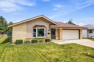 6112 S Indiana Ave, Cudahy, WI 53110 - Photo 1
