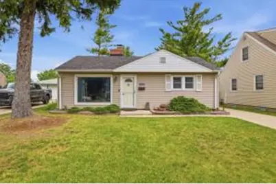 6622 W Bennett Ave, Milwaukee, WI 53219 - Photo 1