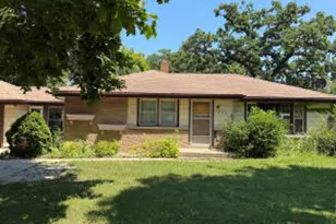 7957 Cooper Rd, Pleasant Prairie, WI 53158 - Photo 1