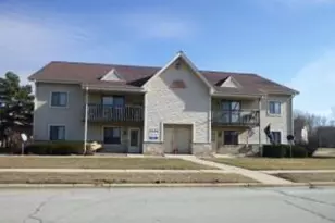 1254 Bear Pass, Mukwonago, WI 53149 - Photo 1