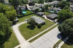 9625 Mt Pleasant Ave, Sturtevant, WI 53177 - Photo 1