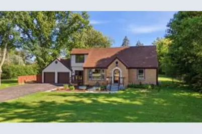 1429 W Homestead Trl, Mequon, WI 53092 - Photo 1