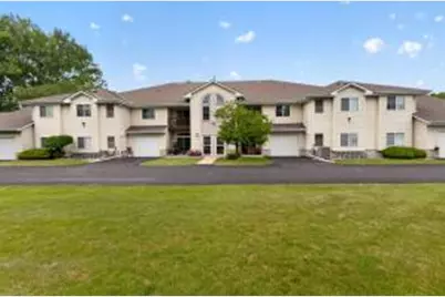 6115 S Creekside Dr, Cudahy, WI 53110 - Photo 1
