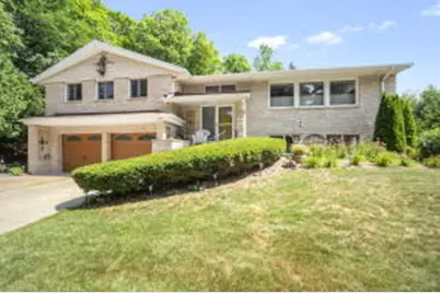 818  Badger Ln, West Bend, WI 53095 - Photo 1
