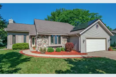1716  Erin Ln, Waukesha, WI 53188 - Photo 1