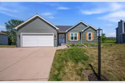 W1066  Audubon Park Dr, Ixonia, WI 53036 - Photo 1