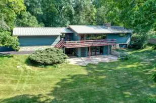 1905 Hillside Dr, Delafield, WI 53018 - Photo 1