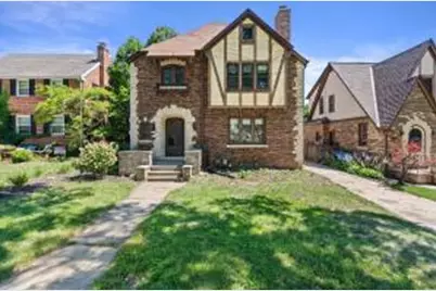 5072 N Larkin St, Whitefish Bay, WI 53217 - Photo 1