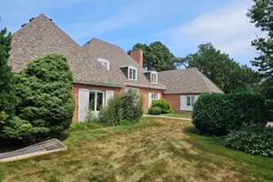 110 Raven Turn E, Racine, WI 53402 - Photo 1