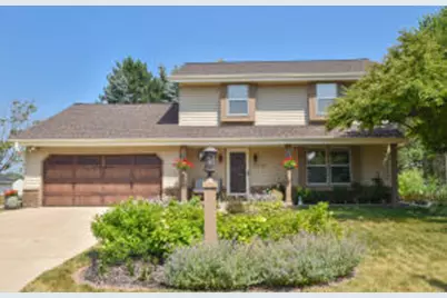 W163N10578  Ridgeview Ln, Germantown, WI 53022 - Photo 1
