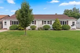 3316 Kete St, Manitowoc, WI 54220 - Photo 1