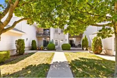 6200 S Creekside Dr, Cudahy, WI 53110 - Photo 1
