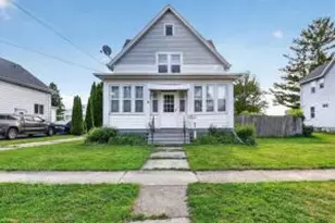 414 N Monroe St, Watertown, WI 53098 - Photo 1