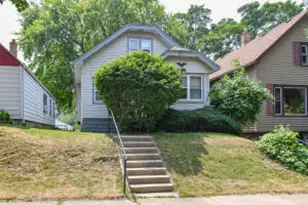 1901 E Hillcrest Ave, Milwaukee, WI 53207 - Photo 1