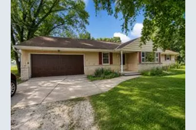 5102 W Arrowwood Rd, Mequon, WI 53092 - Photo 1