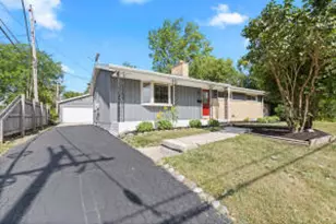 1542 Ostergaard Ave, Racine, WI 53406 - Photo 1