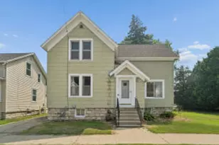 483 Temperance St, Fond du Lac, WI 54937 - Photo 1