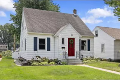 2116  Winnebago St, La Crosse, WI 54601 - Photo 1