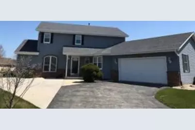 2520  Noelle Ct, Racine, WI 53402 - Photo 1