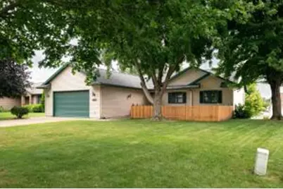 4230  Cliffside Dr, La Crosse, WI 54601 - Photo 1