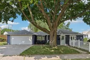 210 Prospect Ave, Pewaukee, WI 53072 - Photo 1