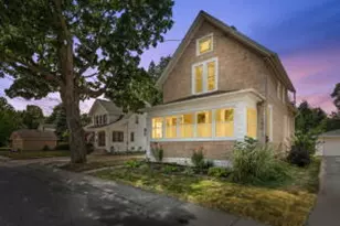 320 Buchner Ct, Waukesha, WI 53186 - Photo 1