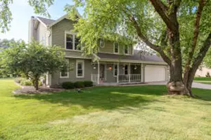 N75W28050 Schmidt Ln, Merton, WI 53029 - Photo 1