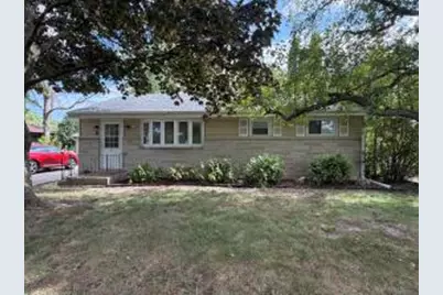 5713 W Calumet Rd, Milwaukee, WI 53223 - Photo 1