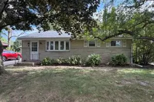 5713 W Calumet Rd, Milwaukee, WI 53223 - Photo 1