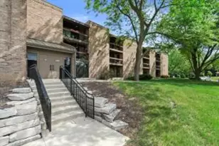 3635 N Tucker Pl, Milwaukee, WI 53222 - Photo 1