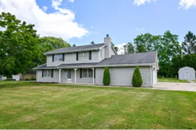 108  High Forest Dr, Grafton, WI 53012 - Photo 1