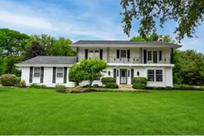 15260  Cascade Dr, Elm Grove, WI 53122 - Photo 1