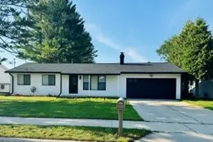 2512 44th St, Two Rivers, WI 54241 - Photo 1