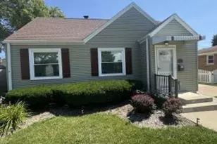 7549 31st Ave, Kenosha, WI 53142 - Photo 1