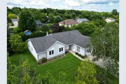 4130 W Thorncrest Dr, Franklin, WI 53132 - Photo 1