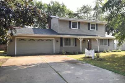 14445 W Butternut Trl, New Berlin, WI 53151 - Photo 1