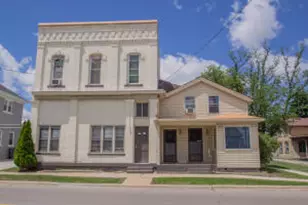 510 N 4th St, Watertown, WI 53094 - Photo 1