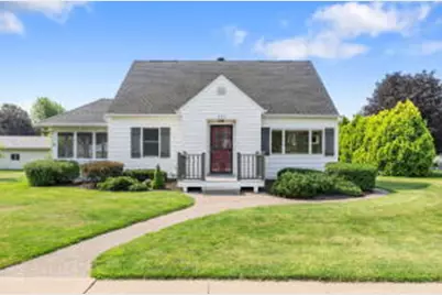 419  Garland St, West Salem, WI 54669 - Photo 1