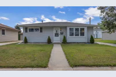 2917 S 15th St, Sheboygan, WI 53081 - Photo 1