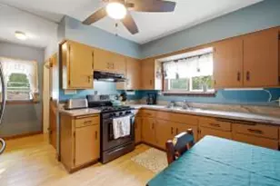 4838 N 71st St, Milwaukee, WI 53218 - Photo 9